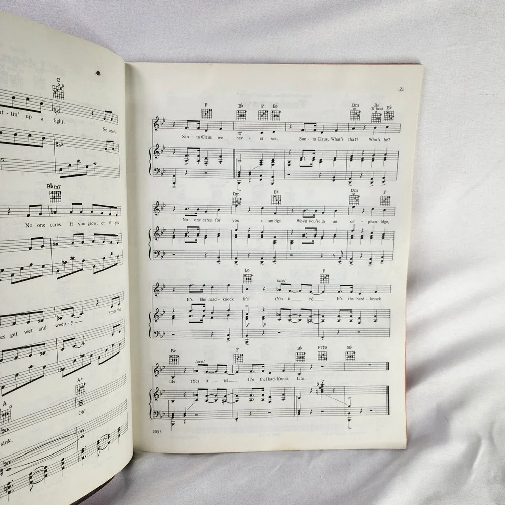 All‎ The Vocal Selections From Annie Song Book Charles Strouse Martin Charnin